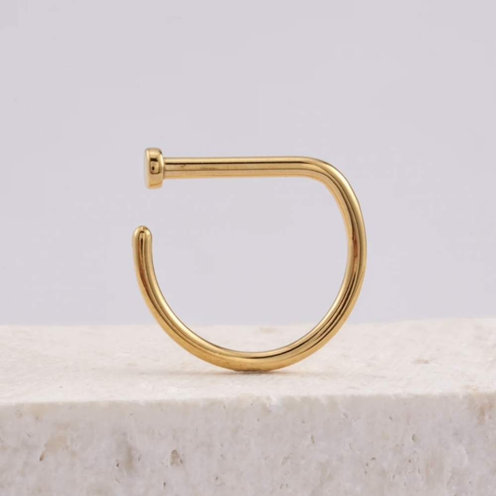 F136 Titanium Open D Shape Nose Ring Hoop in gold